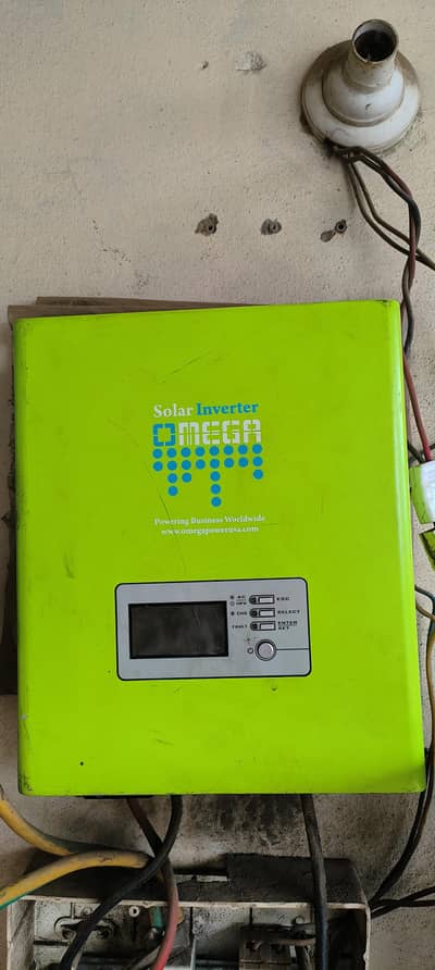Omega solar inverter 1600w