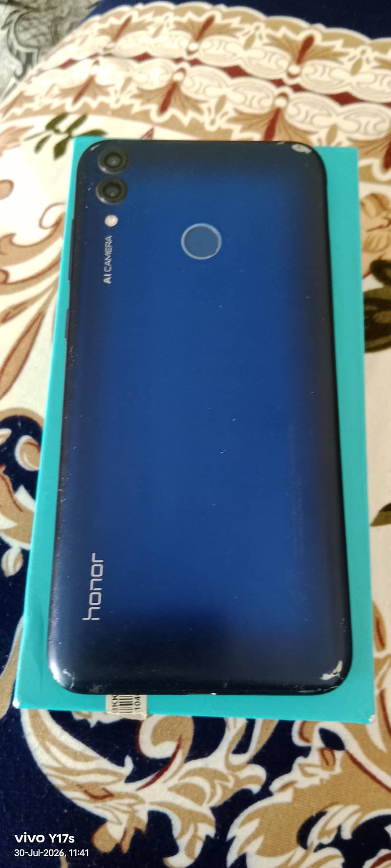 Honor 8C 3