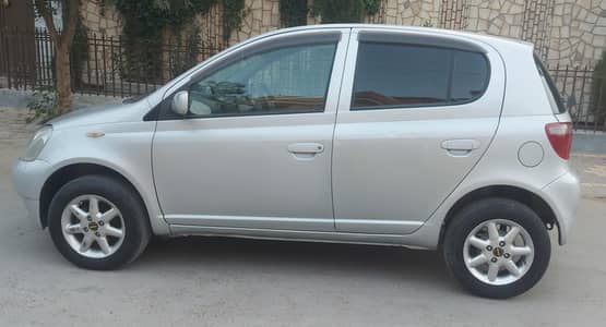 Toyota Vitz 2000