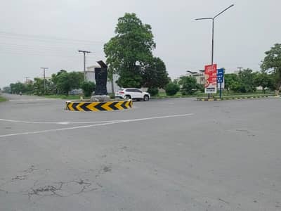6 Marla Commercial Plot For Sale