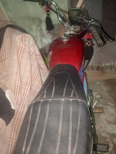 bohat achi bike ha jie ne Leni he rabta kry