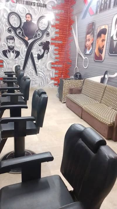 Running Business Salon Setup For Sale / Bulk Inventory New Salon Setup