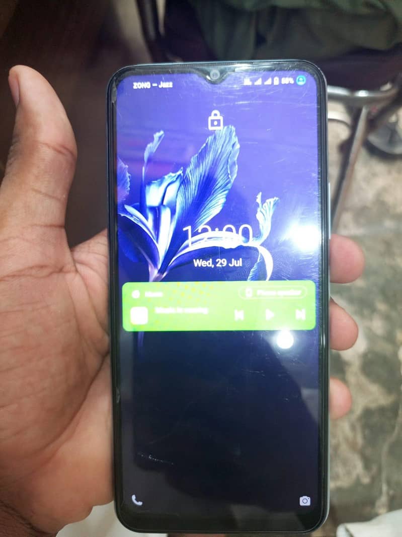 Vivo Y21 1