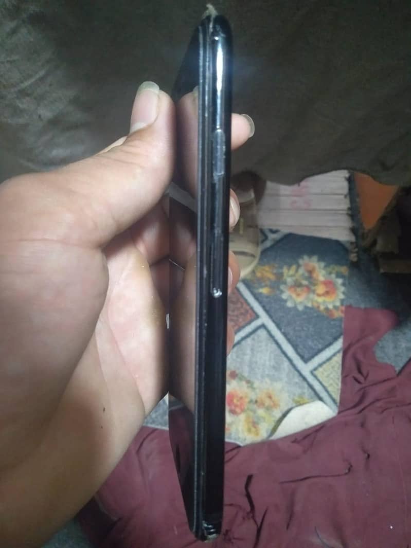 Apple iPhone 7 2