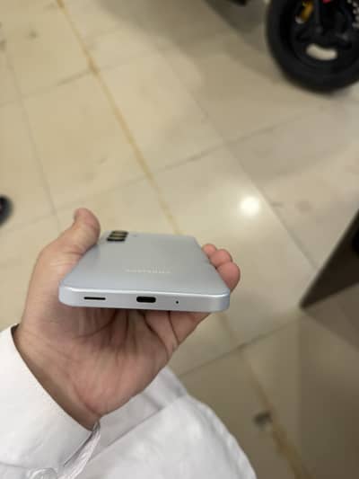 Samsung Mobile A16