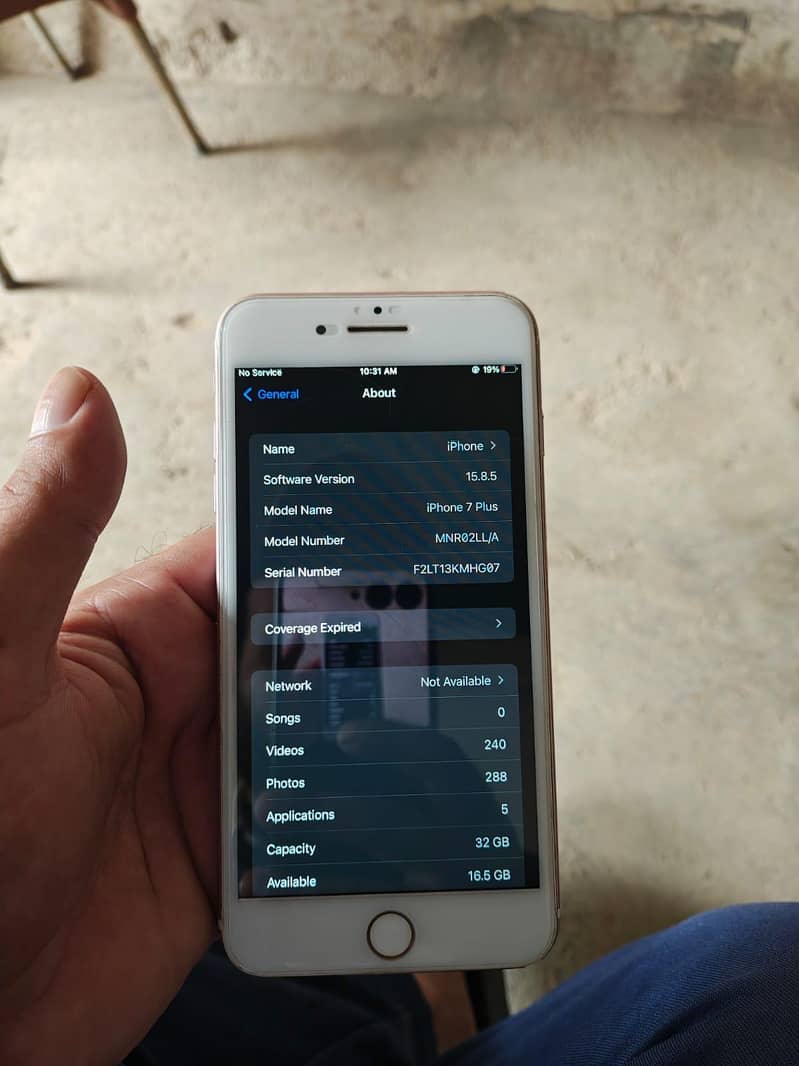 Apple iPhone 7 Plus 7