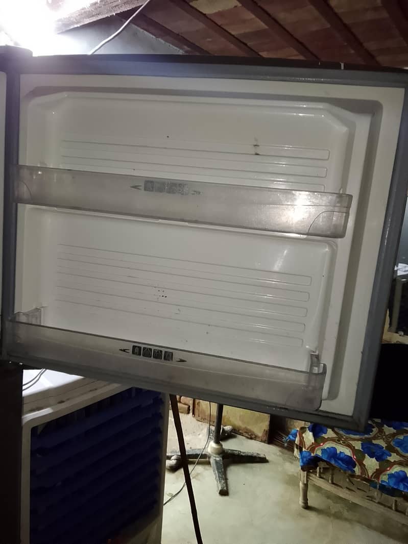 Dawlance fridge 3