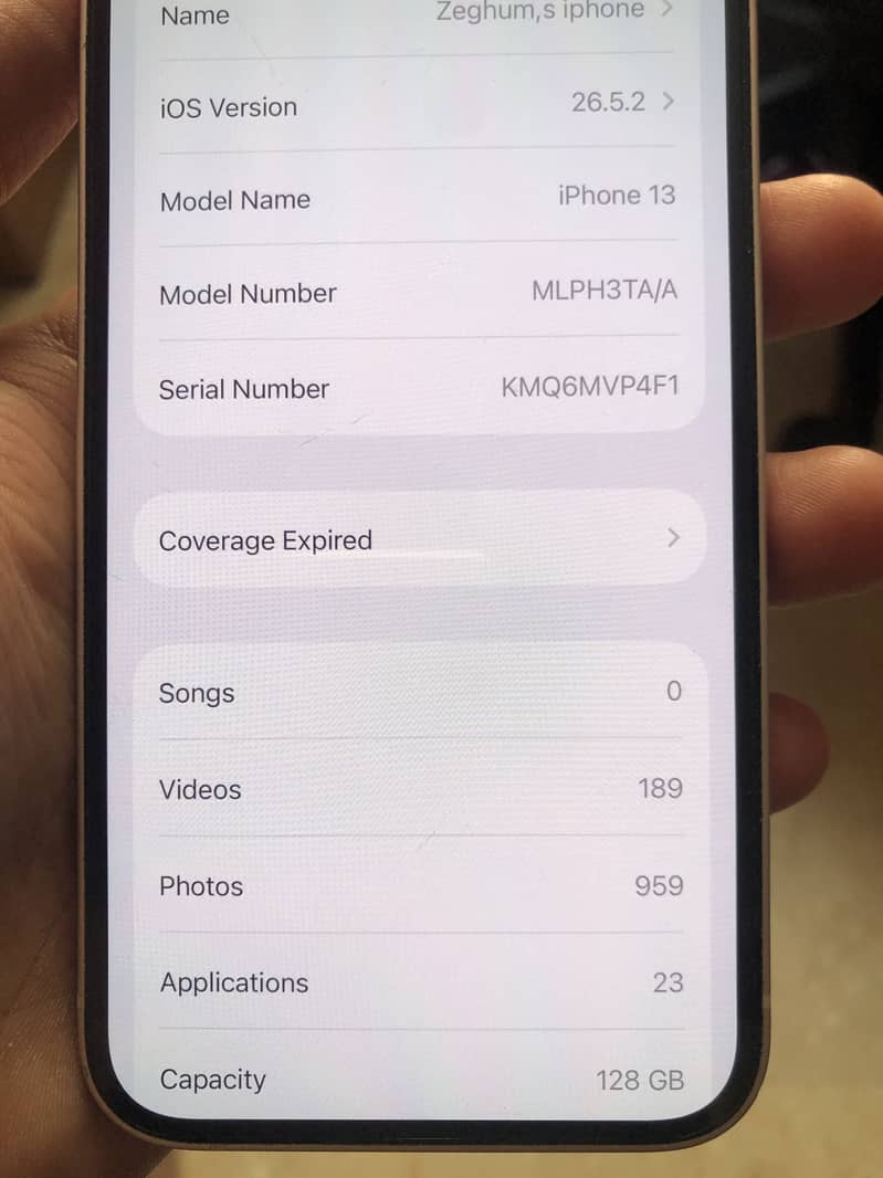 Apple iPhone 13 4