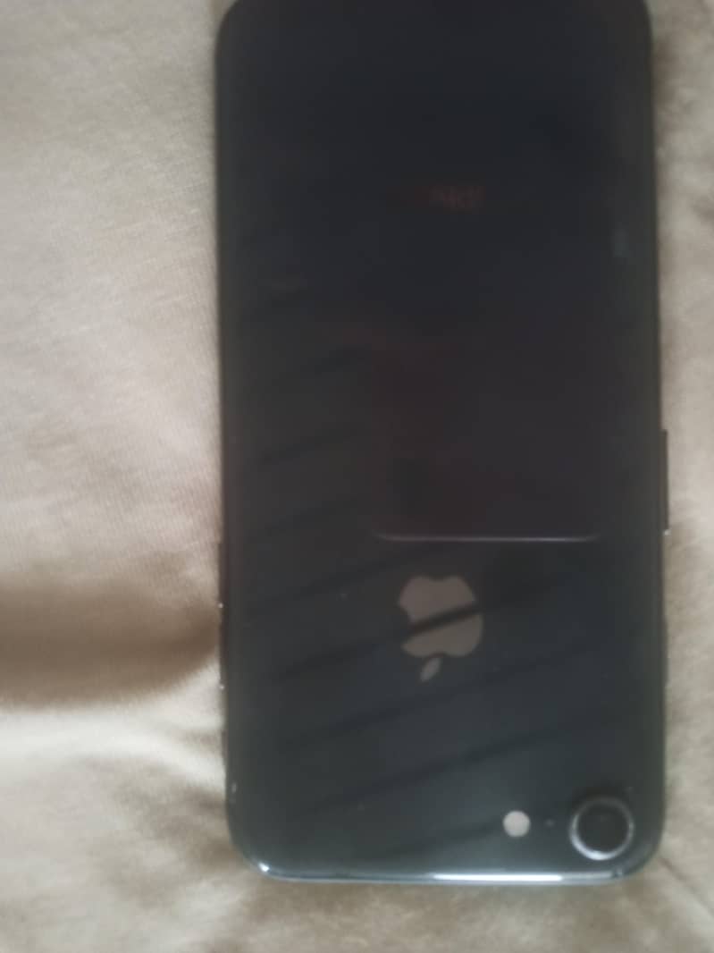 Apple iPhone 8 0