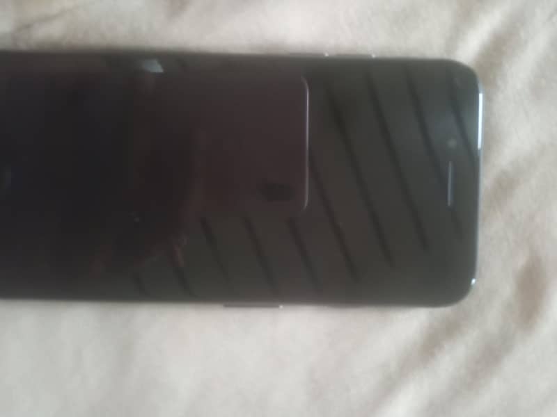 Apple iPhone 8 1