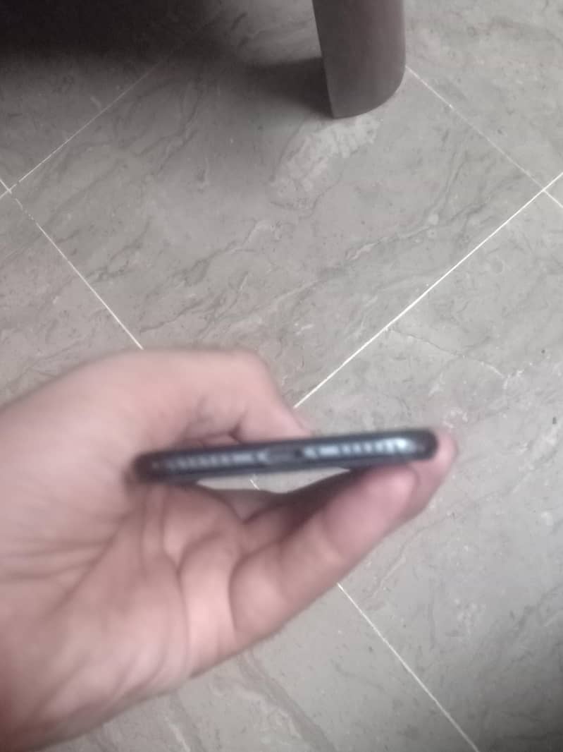 Apple iPhone 7 5