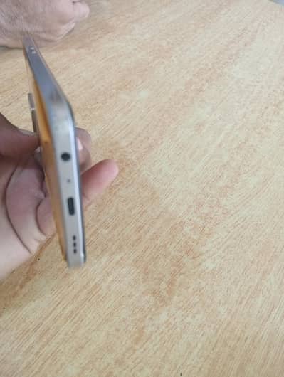 OPPO F21 Pro