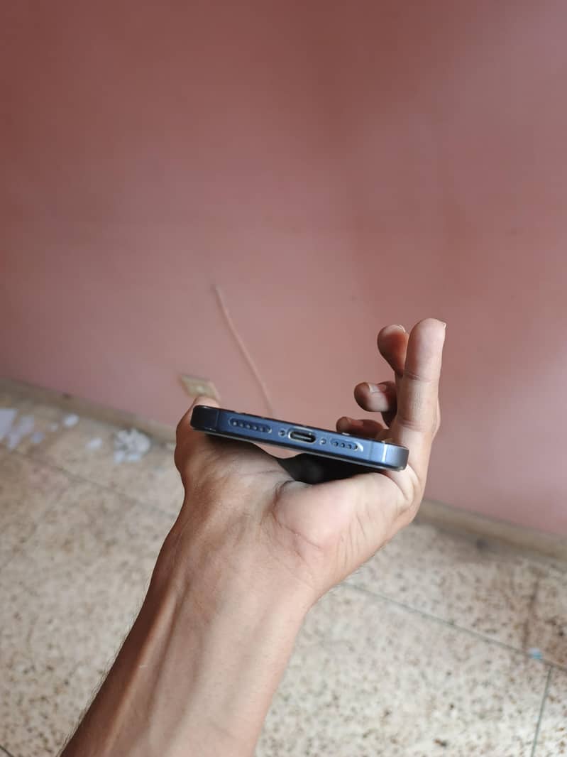 Apple iPhone 15 Pro 5