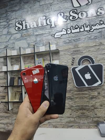 Apple iPhone XR