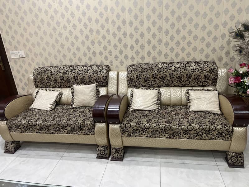 8 Seater sofa set 1