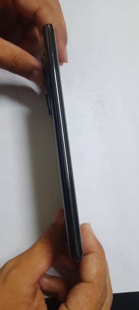 Xiaomi Redmi Note 14 Pro 1