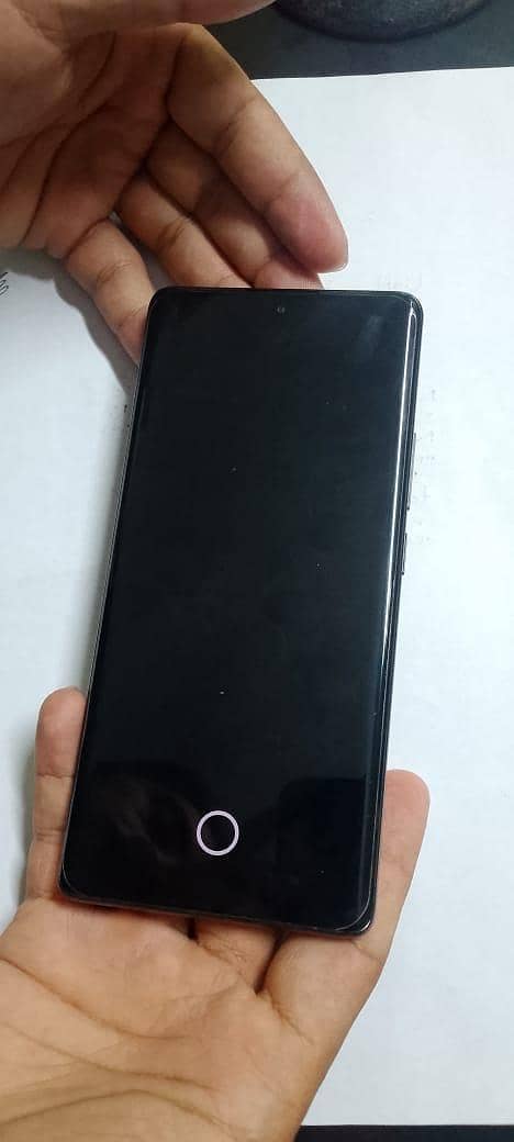 Xiaomi Redmi Note 14 Pro 3