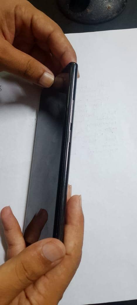 Xiaomi Redmi Note 14 Pro 4