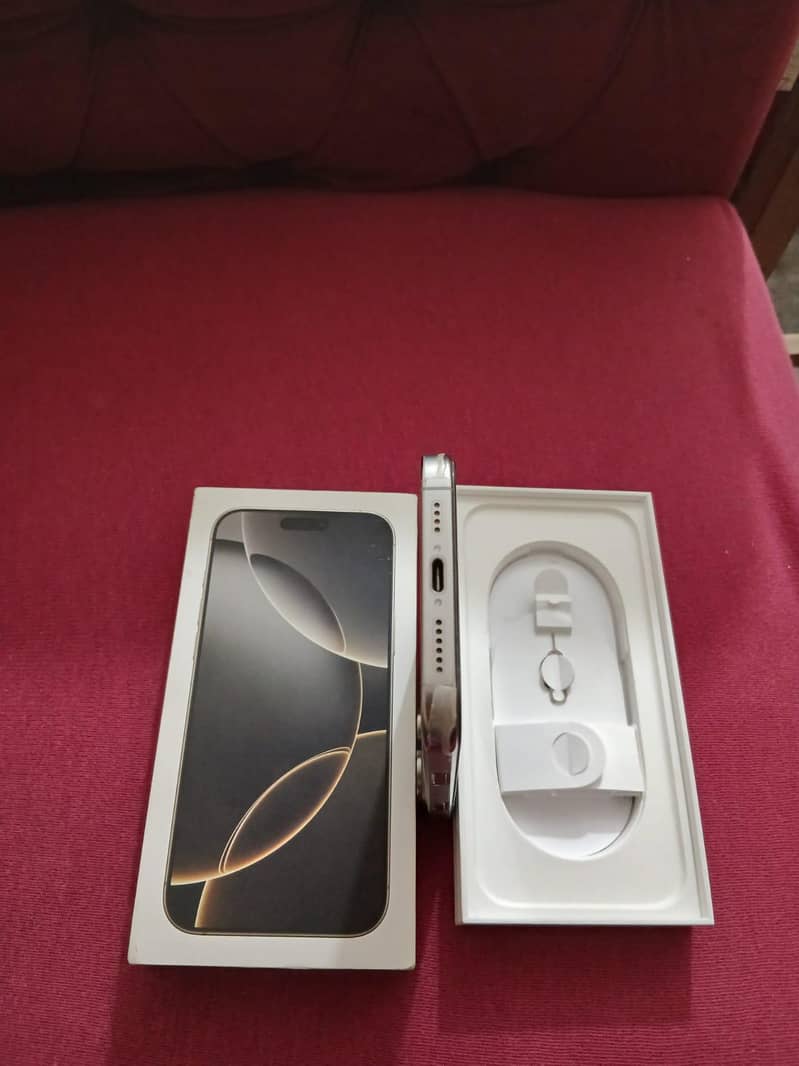 Apple iPhone 16 Pro Max 7