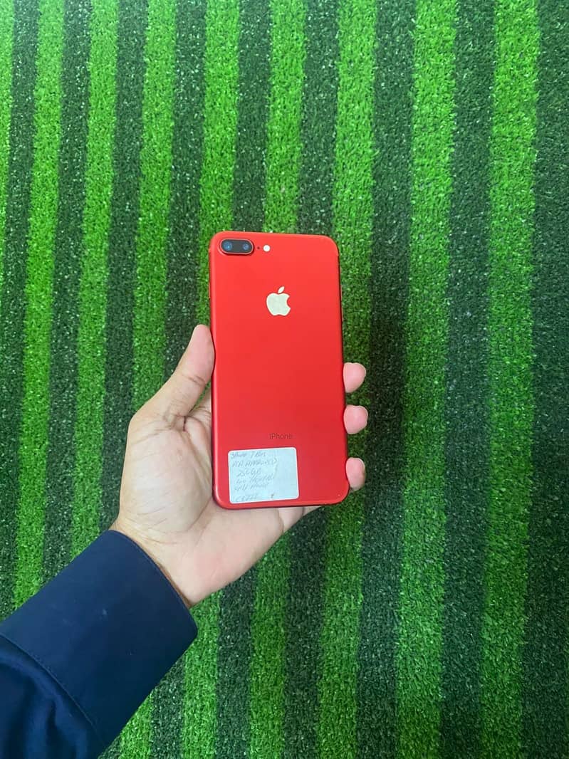 Apple iPhone 7 plus 3