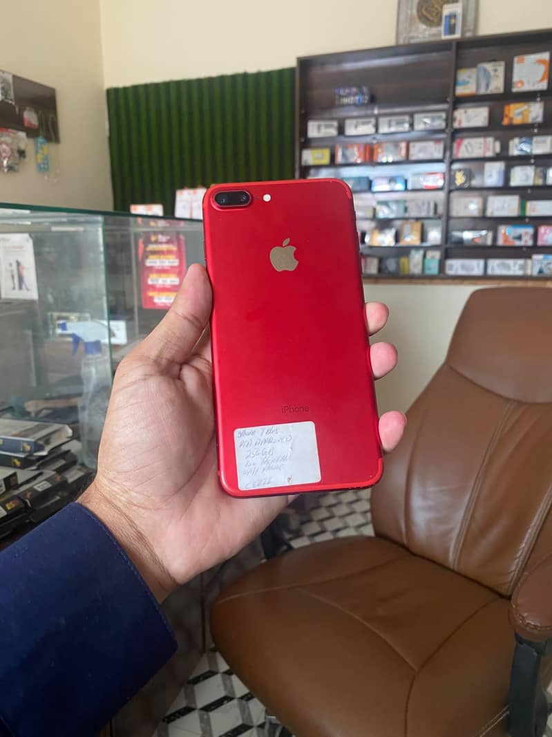 Apple iPhone 7 plus 5