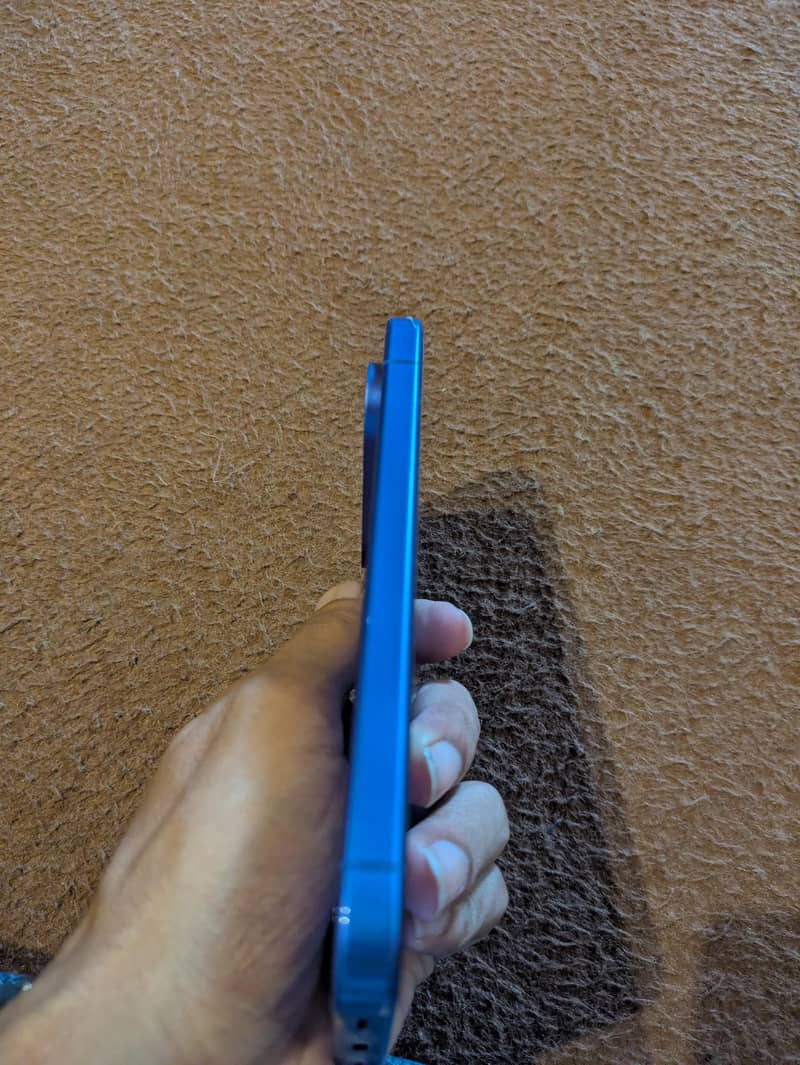 Google Pixel 10 3