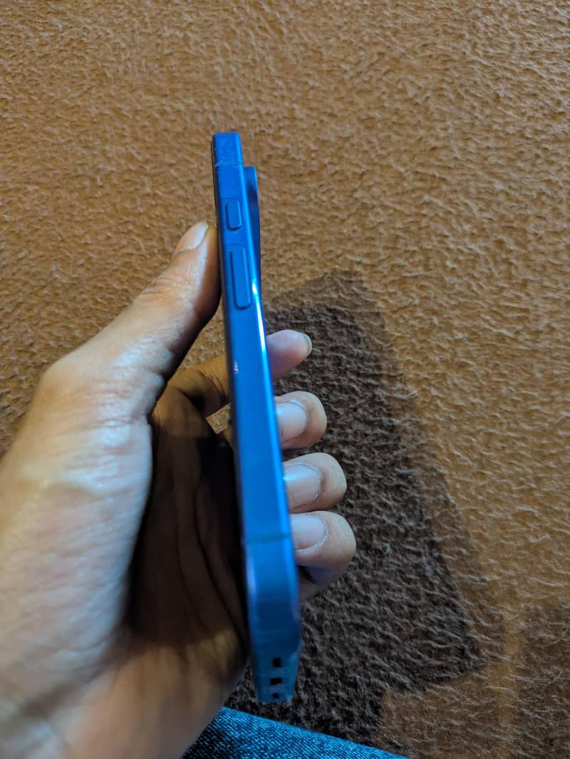 Google Pixel 10 5