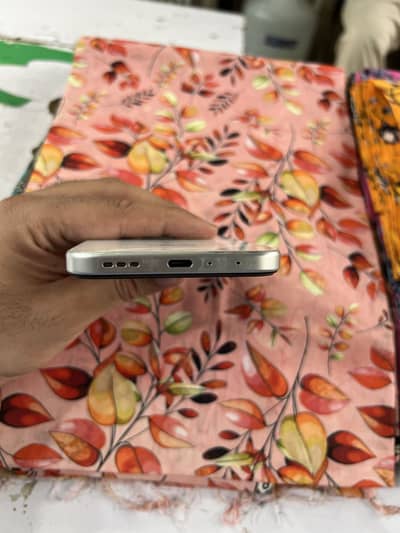 OPPO A6s