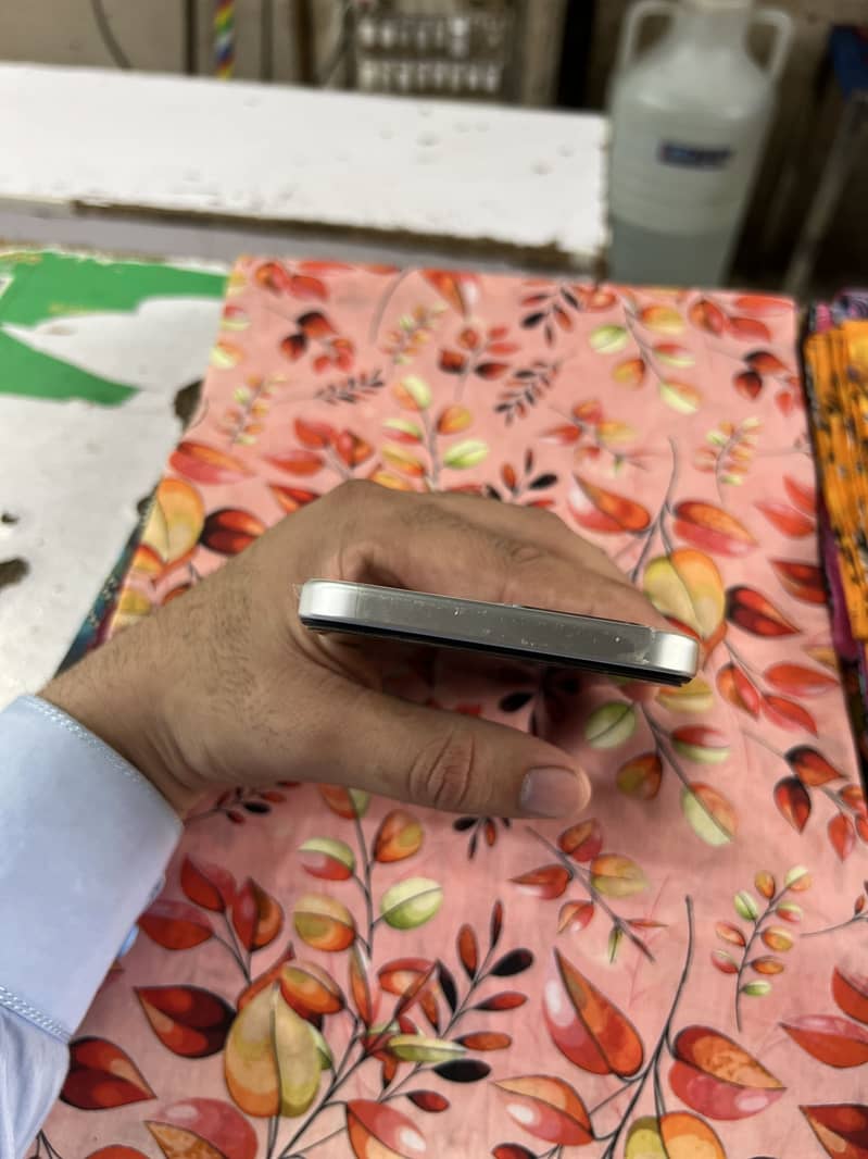 OPPO A6s 4