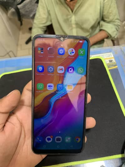 Infinix Hot 8 Lite exc available