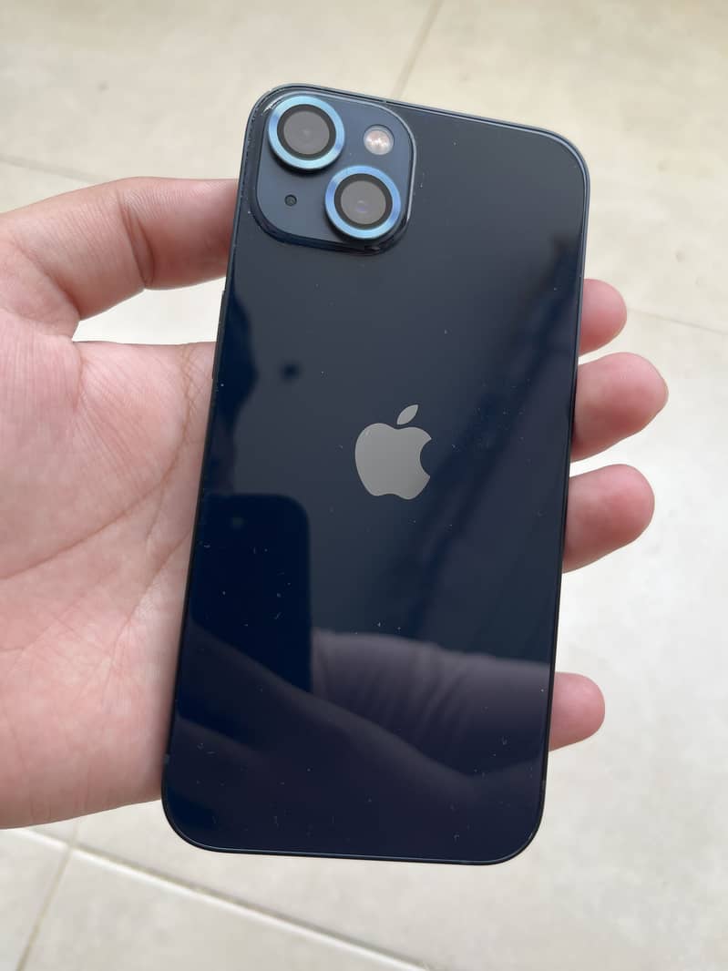 Apple iPhone 13 0