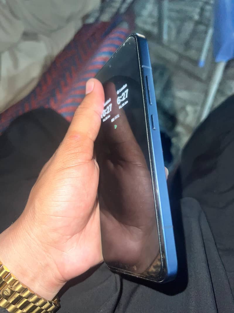 Apple iPhone 12 3