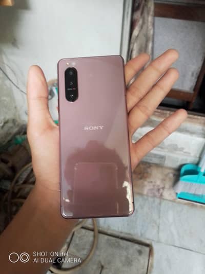 Sony Xperia 5 mark 2 8gb ram 128gb storage