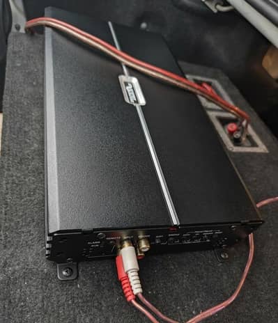 woofers  boofers and amplifier