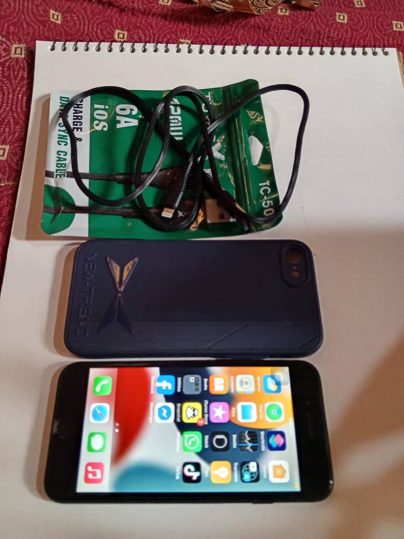 Apple iPhone 7 5