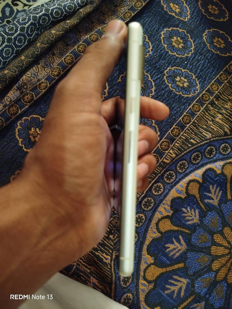 Google Pixel 7 6