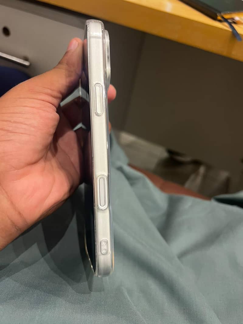 Apple iPhone 17 Pro Max 3