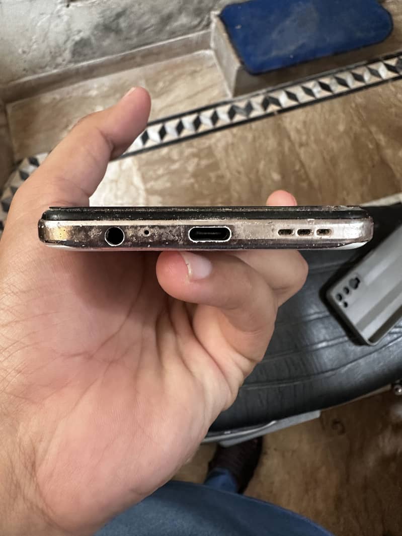 Tecno Camon 18P 5