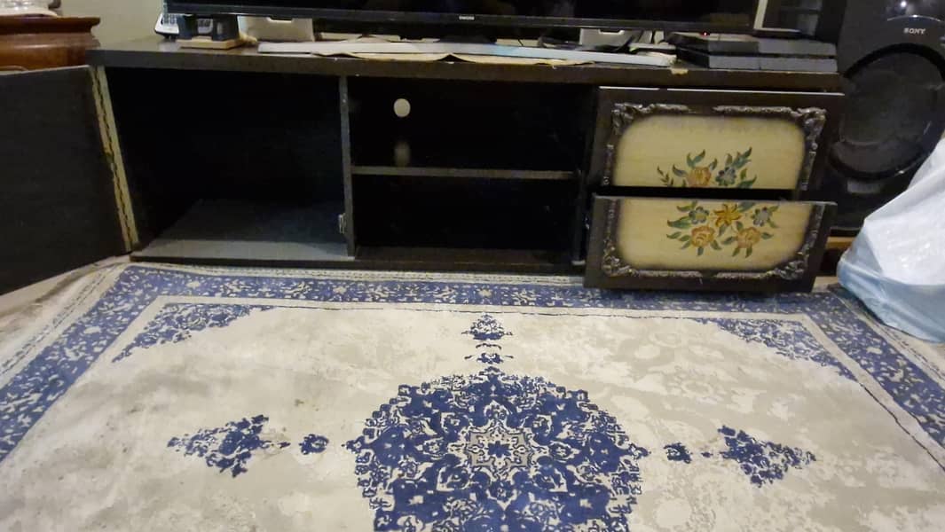 Painted TV console 1