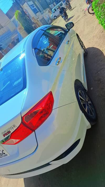 Honda City Aspire 1.5 Automatic 2021 | White | Excellent Condition | L