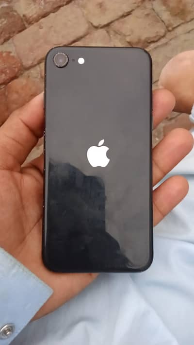 Apple iPhone SE