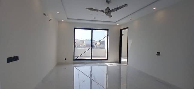 1 Kanal Brand New Upper Portion For Rent In DHA Phase 6 - Separate Entrance