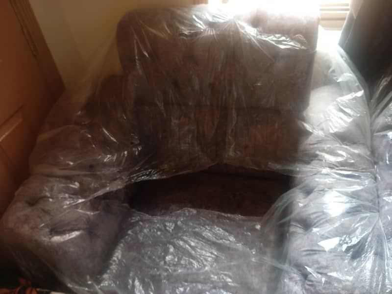 Sofa set with Table 2