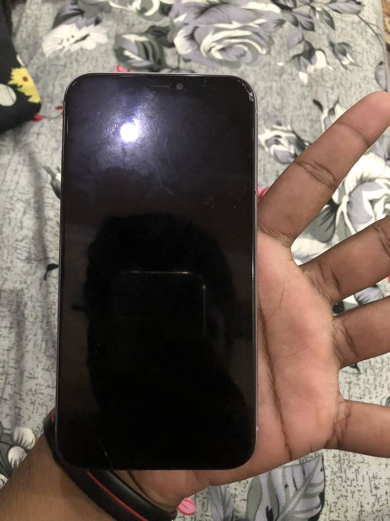 Apple iPhone 11 8