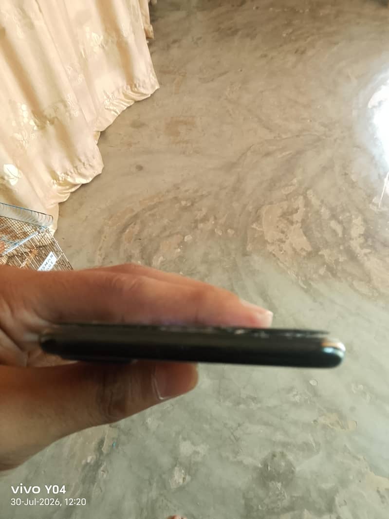 Apple iPhone 7 Plus 1