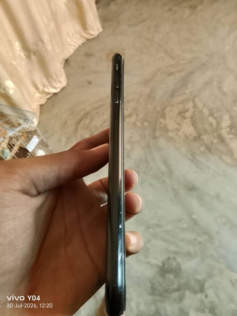 Apple iPhone 7 Plus 3