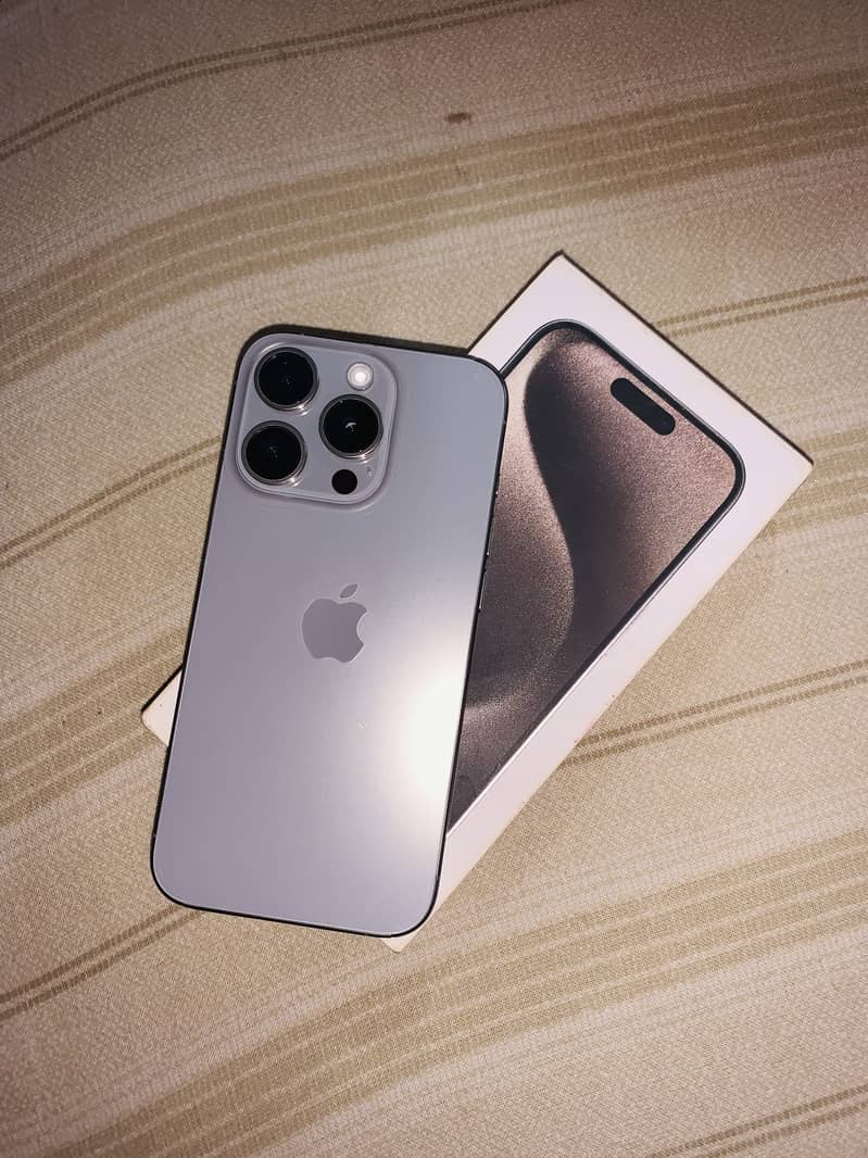 Apple iPhone 15 Pro 3