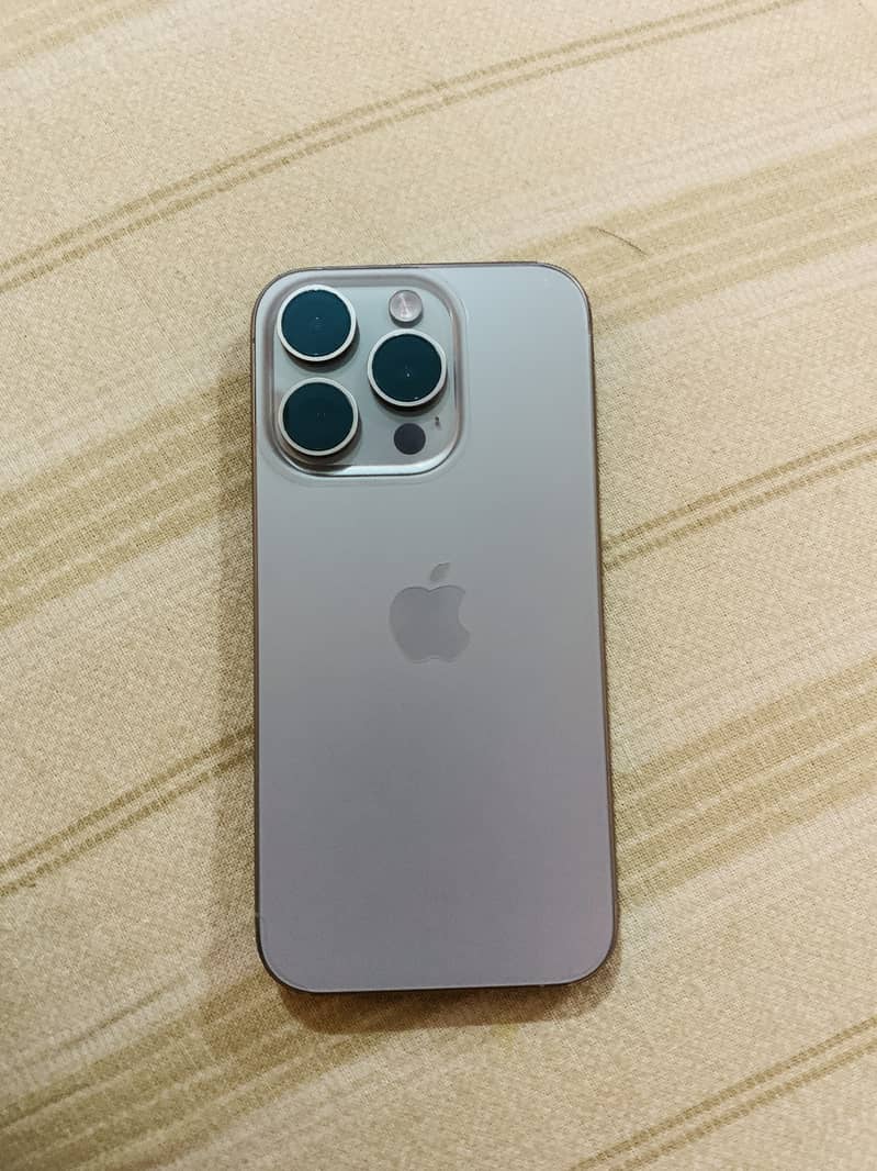 Apple iPhone 15 Pro 5