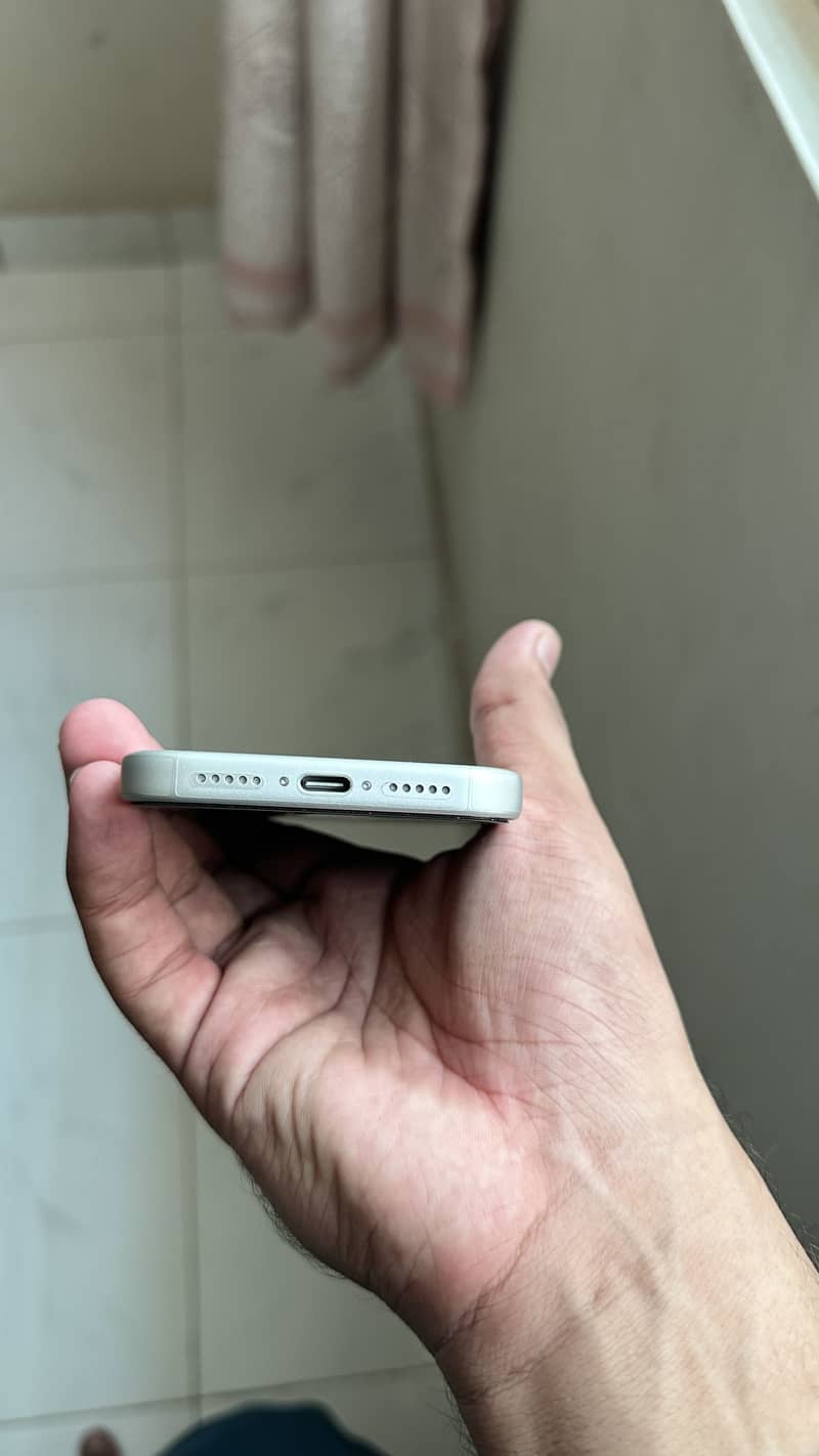iPhone 17 Pro 3