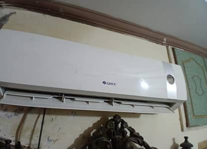 Gree 1.5 ton Ac for sale no repair total orignal 03104864807